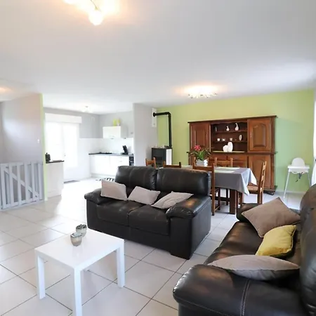 Maison Renovee Avec Jardin Pres D'aurillac, Ideale Pour Famille Et Ski. - Fr-1-742-143 Casa vacanze Polminhac